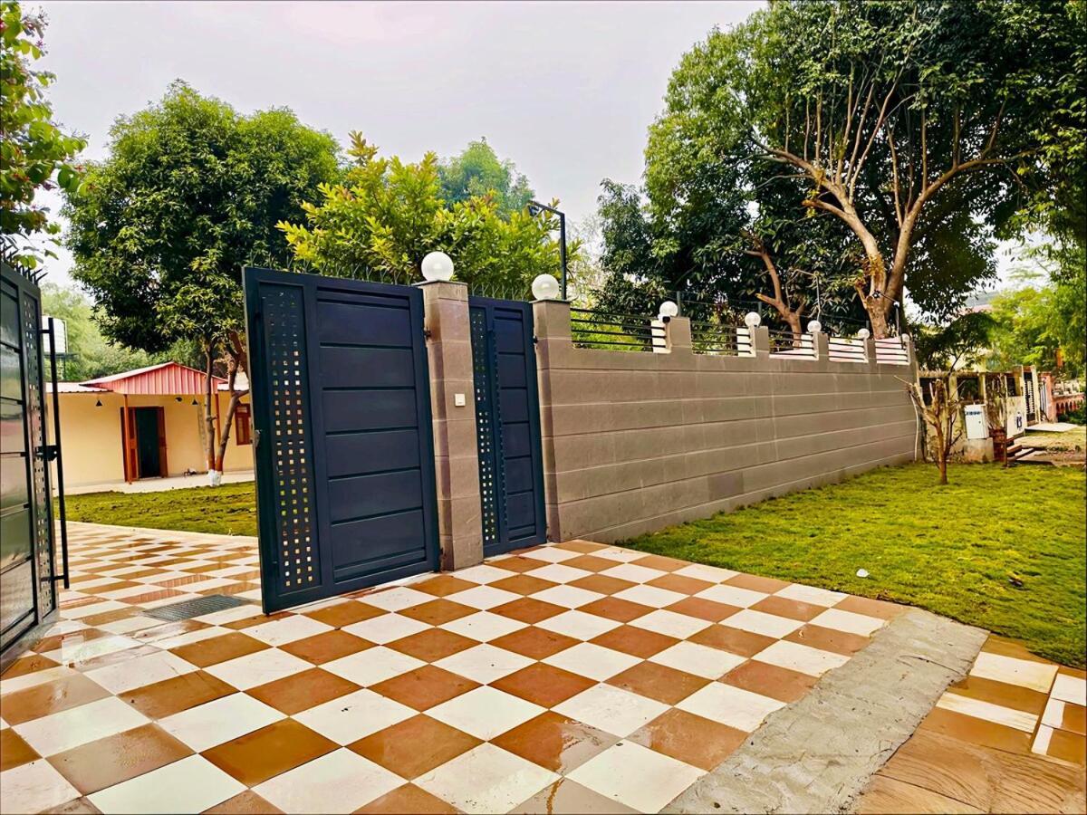 A2 Villa By Jmd - Peaceful Stay Near Expo Mart Greater Noida Exterior photo